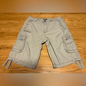 Helix Gray Cargo Shorts with Durable Fabric. Snap Buttons on Side Pockets.